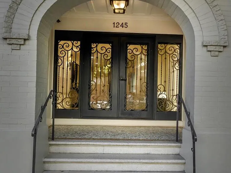 1245 Washington St — Photo 18