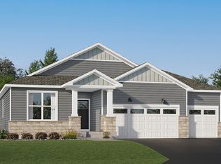 Salem Plan, Cedar Hills : Lifestyle Villa Collection, Lakeville, MN 55044