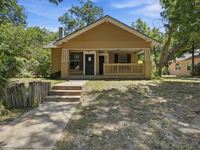 320 Kirven Ave, Waxahachie, TX, 75165