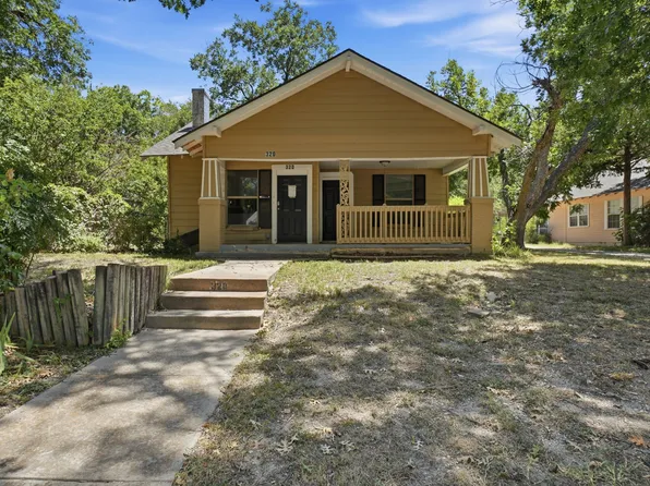 320 Kirven Ave, Waxahachie, TX 75165
