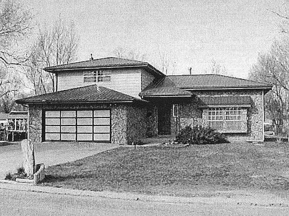 Front, B&W