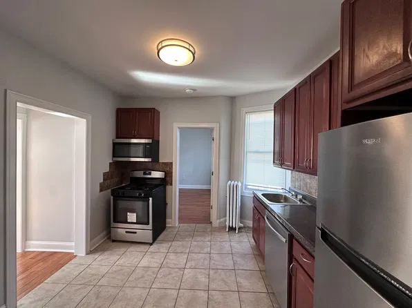 508 67th St #42E, West New York, NJ 07093