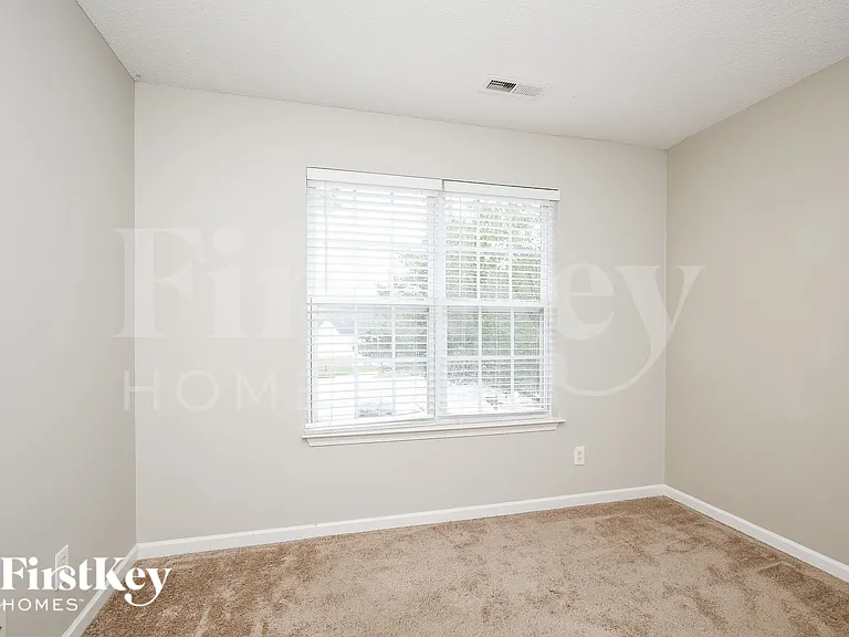 4708 Mallard Creek Dr — Photo 12