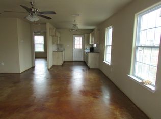 837 E College St, Princeton, TX 75407