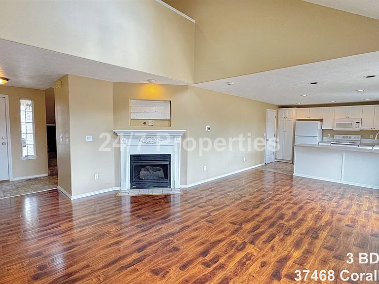 37468 Coralburst St — Photo 4