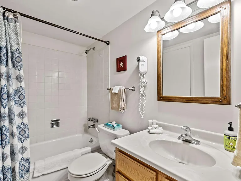 2215 Storm Meadows Dr #360 — Photo 8