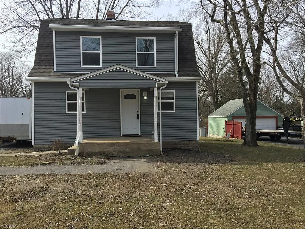 3236 Shadyside Dr photo 1