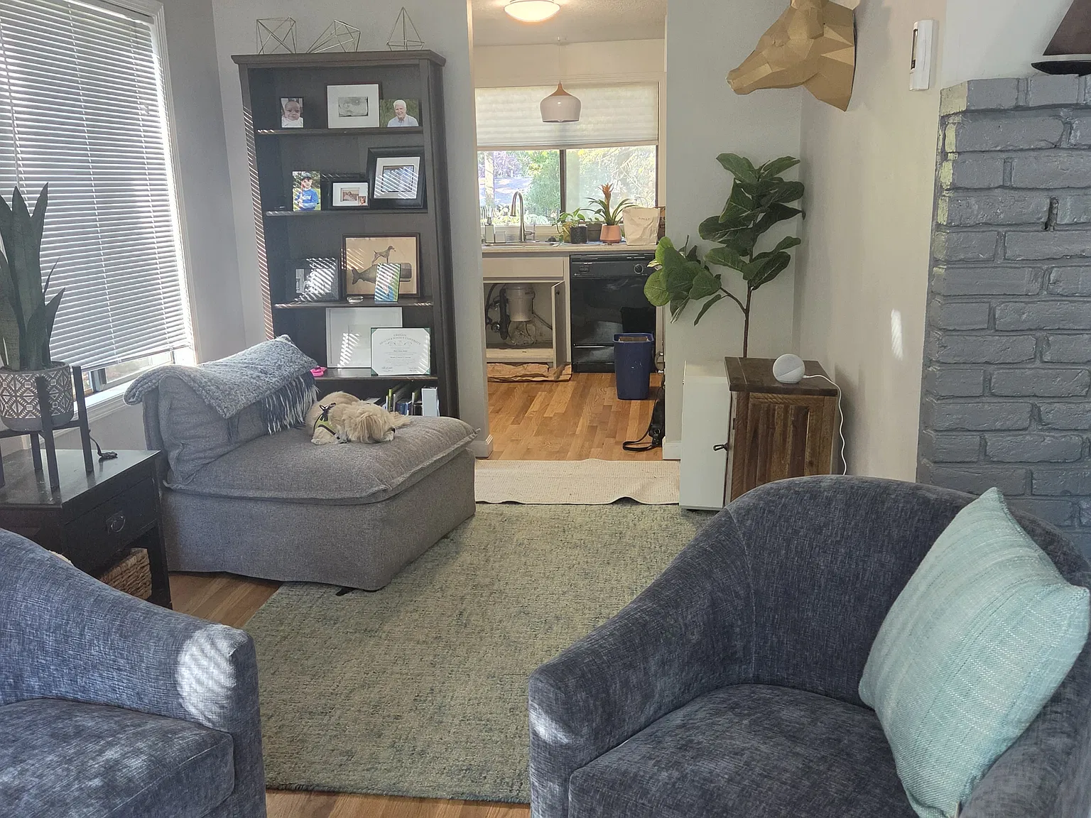 3 bed, 1200 sqft, $2,950 — Photo 4