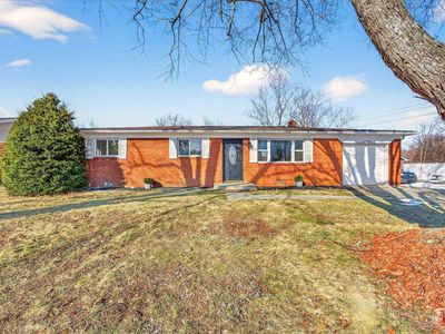 6004 W Merry Way Ln, Bloomington, IN, 47404