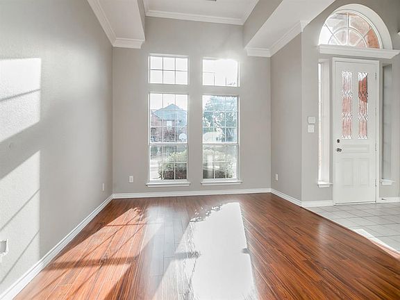 2nd image of 3615 Amber Hills Dr