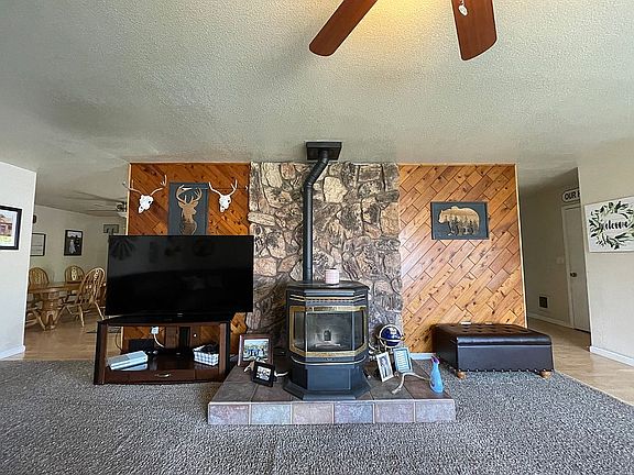 5th image of 1130 Paiute Ln
