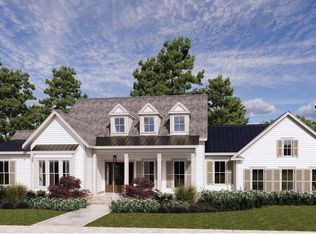 42 Erica Ln, Saint Simons Island, GA 31522