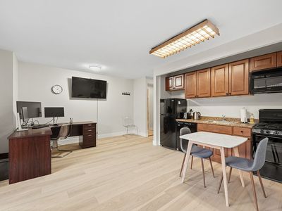 233 E 86th St APT 5D, New York, NY, 10028