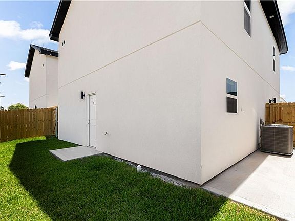 3rd image of 2409 E Viviana St