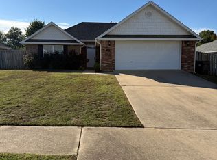 2523 Hilburn Ct, Springdale, AR 72762