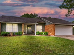 2007 Deer Run Cir, Muskogee, OK 74403