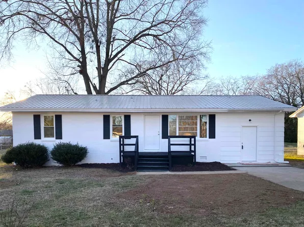 412 Barclay Ave, Gaffney, SC 29340