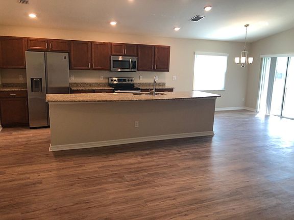 5th image of 3356 Almada Ct