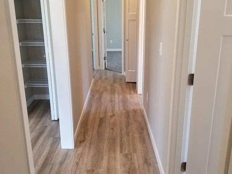 2510 Kulshan St — Photo 5