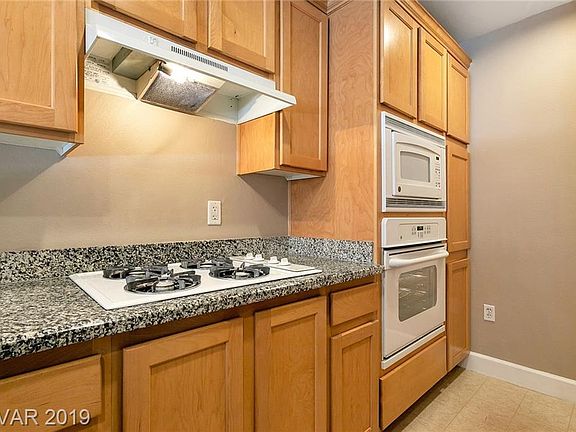4th image of 51 E Agate Ave Unit 201