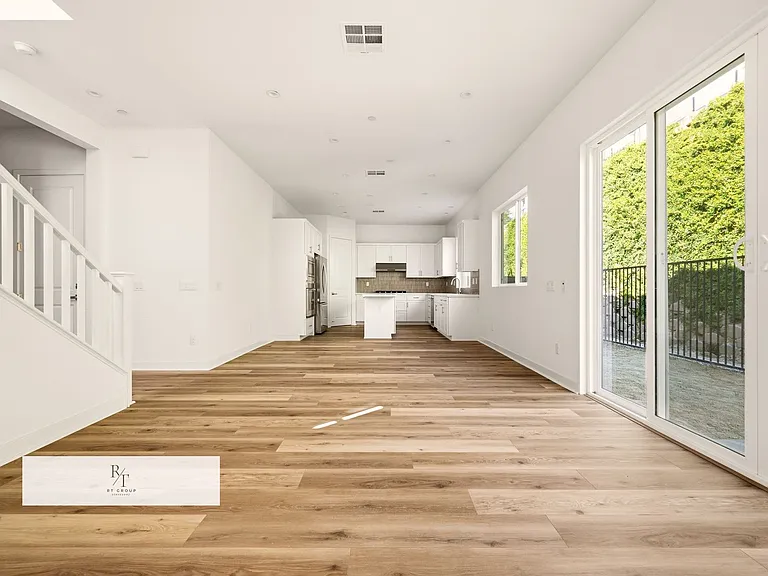 22115 Portofino Dr — Photo 10