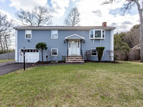 1870 Bay St, Taunton, MA 02780