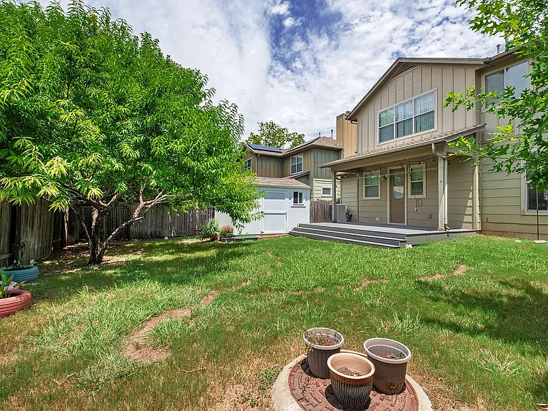 5608 Grover Ave — Photo 24