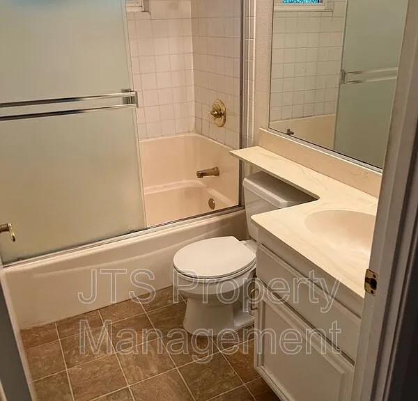 6830 Mellodora Dr — Photo 11