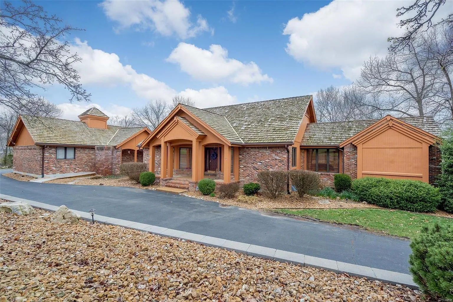 11022 Chateau Chura Dr photo 1