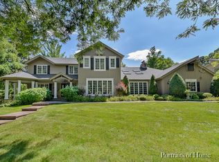 510 Robinwood Ln, Wheaton, IL 60189