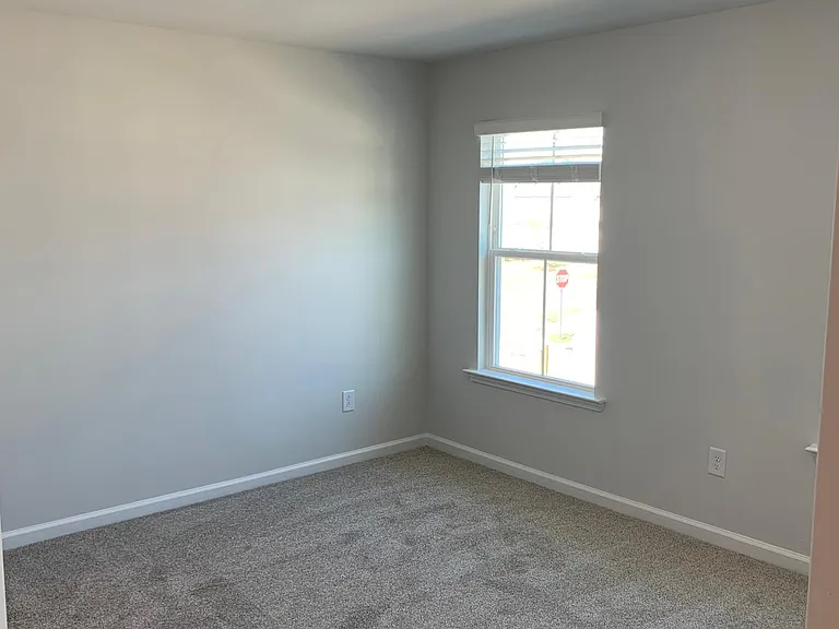 233 Broomside Ave — Photo 9