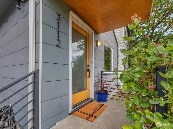 3112 S Hudson Street, Seattle, WA 98108