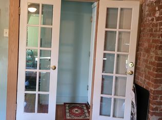 122 Hubinger St #3, New Haven, CT 06511