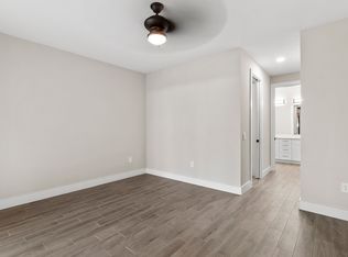 16111 Carver Gardens Dr, Fort Myers, FL 33908