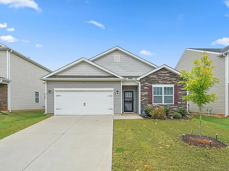 51 Oak Edge Ln — Photo 3