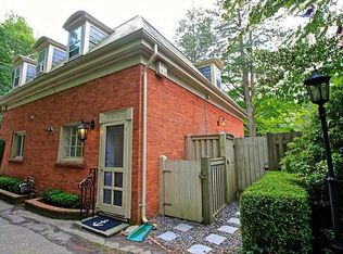 434 Bellevue Ave #Ch, Newport, RI 02840