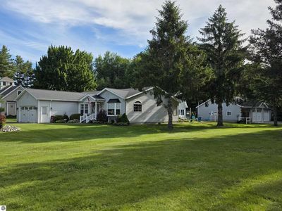 606 Alice St, East Tawas, MI, 48730