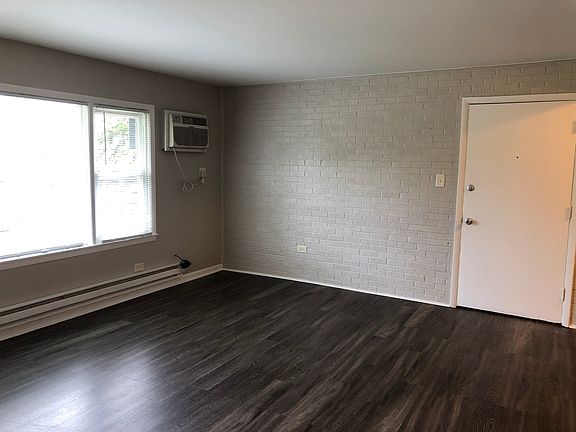4th image of 9709 Lorraine Dr APT 8