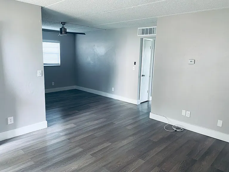 Armature Lake Apartments — Photo 37