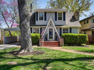 6143 Delmar St, Fairway, KS 66205