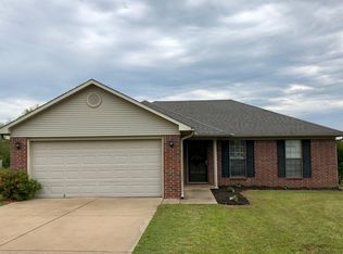 930 Granite Ln, Conway, AR 72034