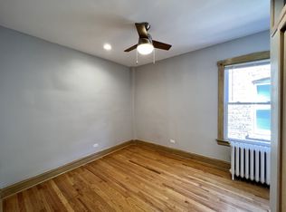 2956 N Springfield Ave #27, Chicago, IL 60618