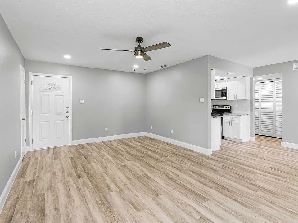 2637 Harbor Cv #A