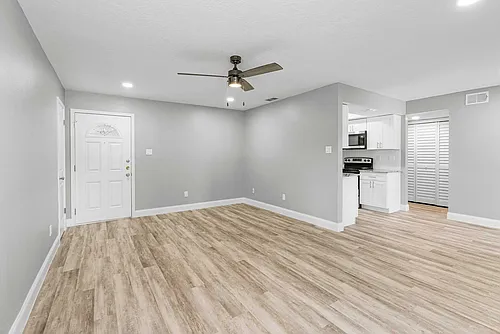 2637 Harbor Cv #A Photo 1