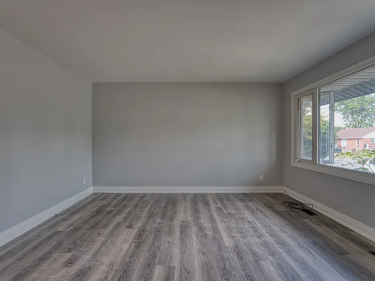 22 Ruskin St #1 — Photo 7
