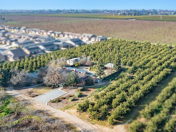 5th image of 19282 E South Ave