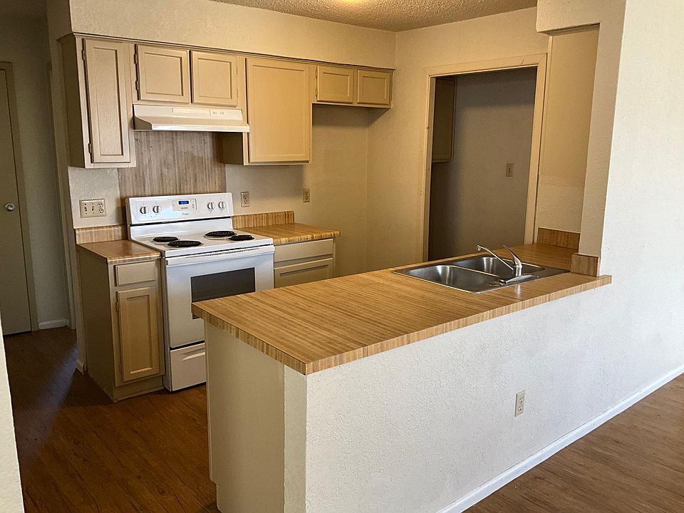 Kitchen. Refrigerator not provided.