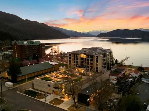 120 Esplanade Ave #410, Harrison Hot Springs, BC V0M 1K0
