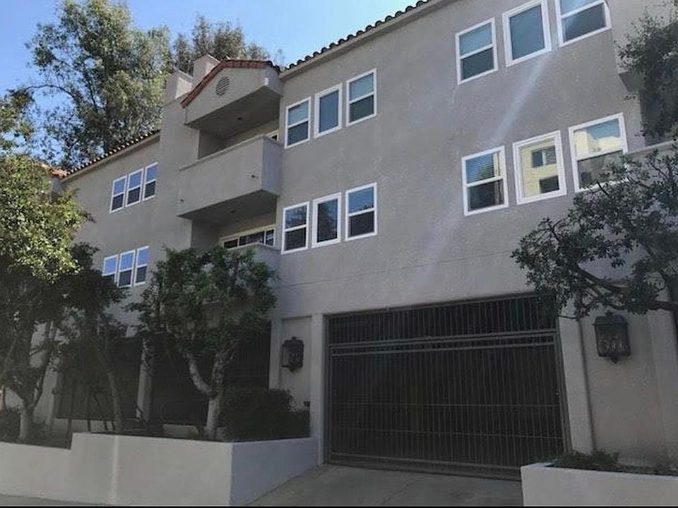 1st image of 3420 Barham Blvd #8