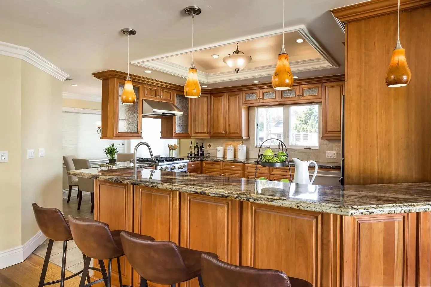 1404 Carmel Dr photo 1